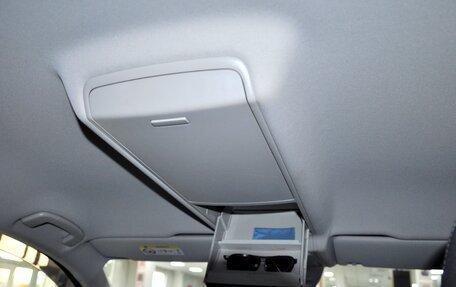 Volkswagen Tiguan II, 2019 год, 2 349 000 рублей, 8 фотография