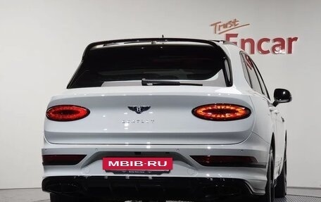 Bentley Bentayga I, 2023 год, 23 600 000 рублей, 3 фотография