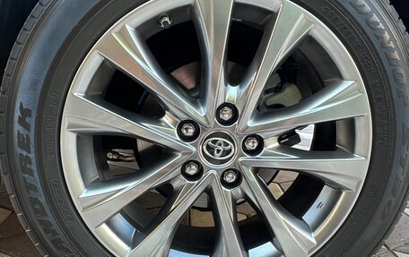 Toyota RAV4, 2019 год, 3 750 000 рублей, 8 фотография