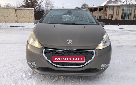 Peugeot 208 II, 2013 год, 365 000 рублей, 5 фотография