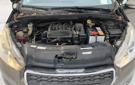 Peugeot 208 II, 2013 год, 365 000 рублей, 11 фотография