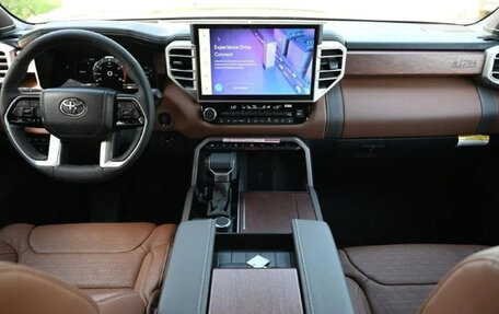 Toyota Sequoia, 2025 год, 13 900 000 рублей, 6 фотография