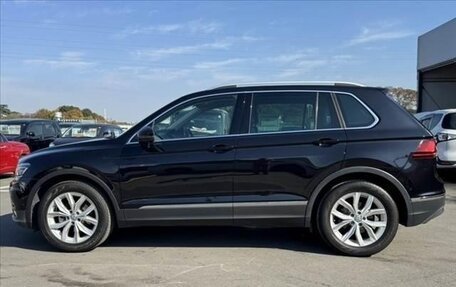 Volkswagen Tiguan II, 2019 год, 1 320 000 рублей, 7 фотография