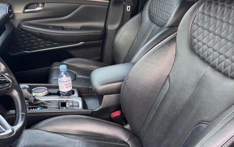 Hyundai Santa Fe III рестайлинг, 2018 год, 2 850 000 рублей, 8 фотография