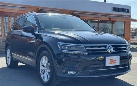 Volkswagen Tiguan II, 2019 год, 1 320 000 рублей, 3 фотография