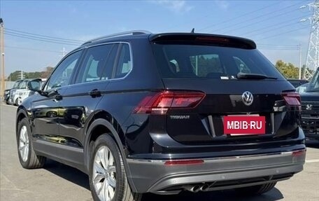 Volkswagen Tiguan II, 2019 год, 1 320 000 рублей, 5 фотография