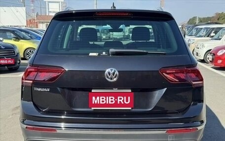 Volkswagen Tiguan II, 2019 год, 1 320 000 рублей, 6 фотография