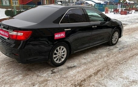 Toyota Camry, 2012 год, 1 400 000 рублей, 4 фотография