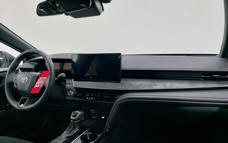 Toyota Camry, 2025 год, 5 000 000 рублей, 12 фотография