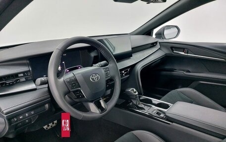 Toyota Camry, 2025 год, 5 000 000 рублей, 10 фотография