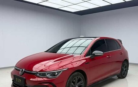 Volkswagen Golf VIII, 2022 год, 1 780 111 рублей, 1 фотография