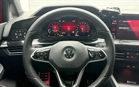 Volkswagen Golf VIII, 2022 год, 1 780 111 рублей, 13 фотография