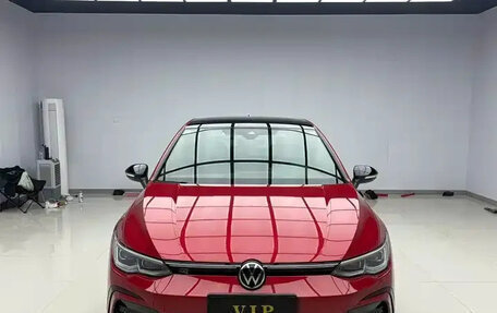 Volkswagen Golf VIII, 2022 год, 1 780 111 рублей, 2 фотография