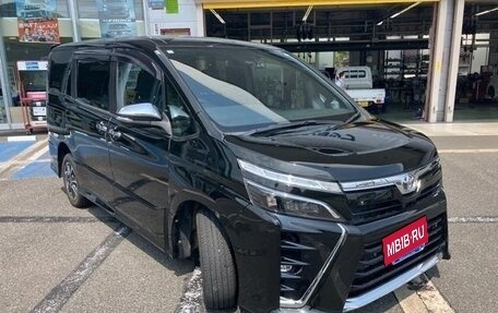 Toyota Voxy III, 2020 год, 2 270 069 рублей, 4 фотография