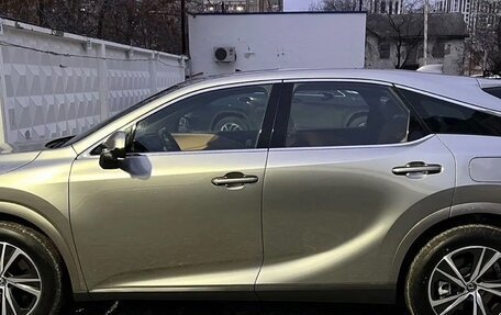 Lexus RX IV рестайлинг, 2025 год, 7 200 000 рублей, 3 фотография