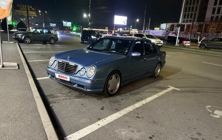 Mercedes-Benz E-Класс AMG, 1998 год, 1 250 000 рублей, 4 фотография