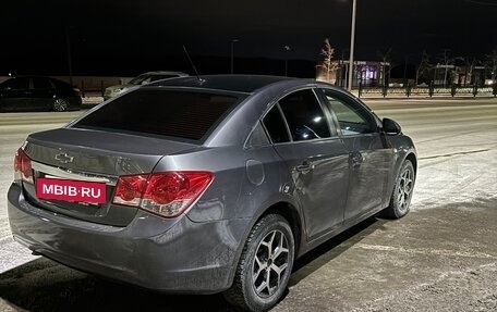 Chevrolet Cruze II, 2012 год, 750 000 рублей, 3 фотография