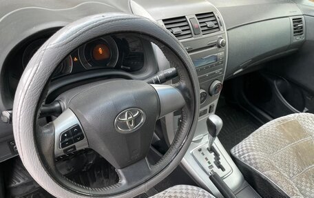 Toyota Corolla, 2011 год, 1 040 000 рублей, 5 фотография