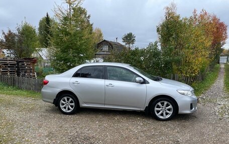 Toyota Corolla, 2011 год, 1 040 000 рублей, 4 фотография
