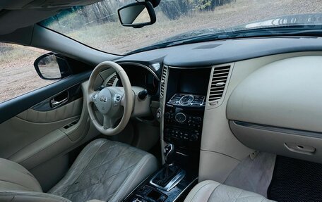 Infiniti FX II, 2008 год, 1 500 000 рублей, 17 фотография