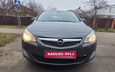 Opel Astra J, 2010 год, 580 000 рублей, 1 фотография