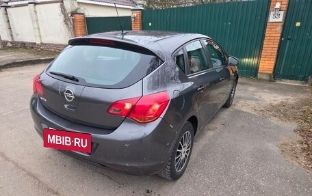 Opel Astra J, 2010 год, 580 000 рублей, 4 фотография