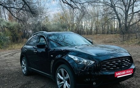 Infiniti FX II, 2008 год, 1 500 000 рублей, 24 фотография
