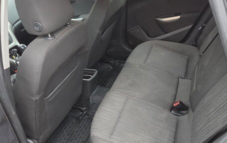 Opel Astra J, 2010 год, 580 000 рублей, 8 фотография