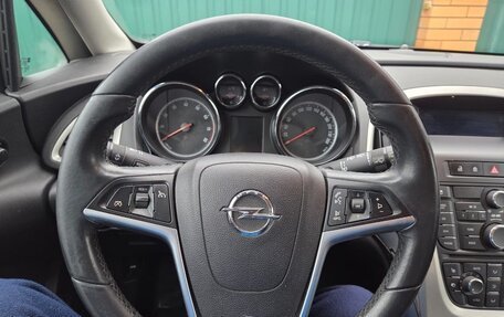 Opel Astra J, 2010 год, 580 000 рублей, 6 фотография