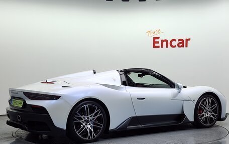 Maserati MC20, 2023 год, 27 170 000 рублей, 3 фотография