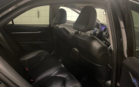 Toyota Camry, 2018 год, 2 500 000 рублей, 9 фотография