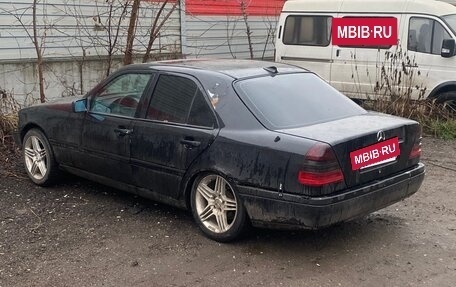 Mercedes-Benz C-Класс, 1994 год, 80 000 рублей, 4 фотография