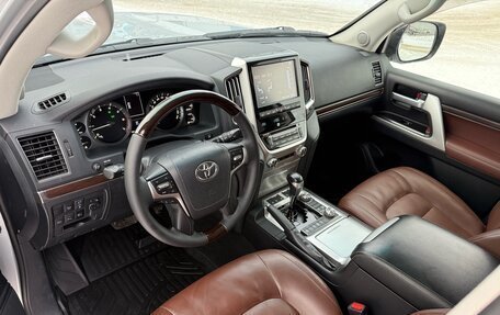 Toyota Land Cruiser 200, 2019 год, 7 650 000 рублей, 13 фотография