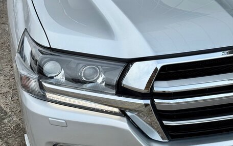 Toyota Land Cruiser 200, 2019 год, 7 650 000 рублей, 22 фотография