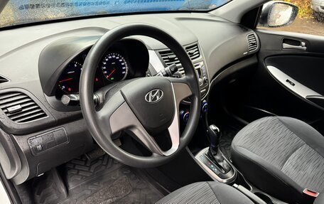 Hyundai Solaris II рестайлинг, 2016 год, 1 050 000 рублей, 12 фотография