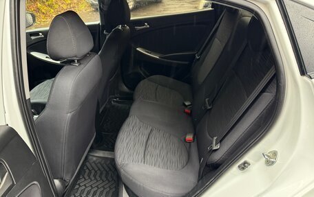 Hyundai Solaris II рестайлинг, 2016 год, 1 050 000 рублей, 15 фотография