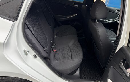 Hyundai Solaris II рестайлинг, 2016 год, 1 050 000 рублей, 18 фотография