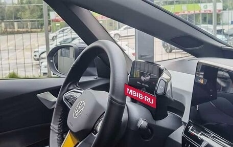 Volkswagen ID.3 I, 2023 год, 2 425 000 рублей, 16 фотография