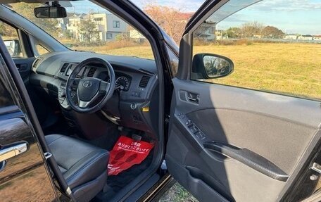 Toyota ISis I, 2016 год, 1 150 000 рублей, 29 фотография