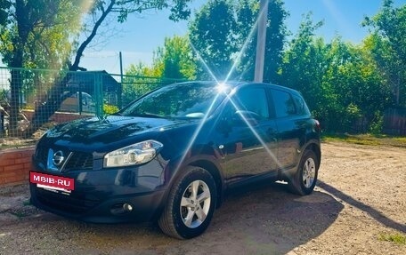 Nissan Qashqai, 2011 год, 870 000 рублей, 3 фотография