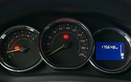 Renault Sandero II рестайлинг, 2015 год, 769 000 рублей, 11 фотография