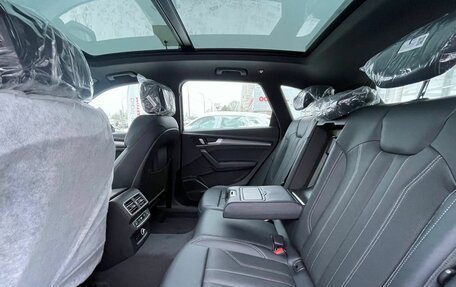 Audi Q5, 2025 год, 6 360 000 рублей, 26 фотография