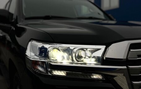 Toyota Land Cruiser 200, 2020 год, 7 900 000 рублей, 17 фотография