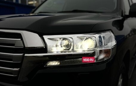 Toyota Land Cruiser 200, 2020 год, 7 900 000 рублей, 15 фотография