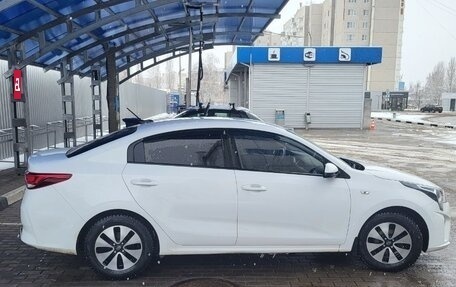 KIA Rio IV, 2021 год, 1 480 000 рублей, 2 фотография
