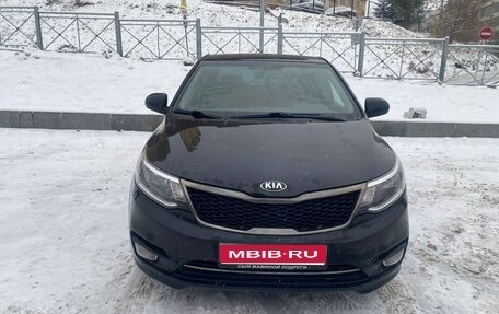 KIA Rio III рестайлинг, 2016 год, 915 000 рублей, 1 фотография