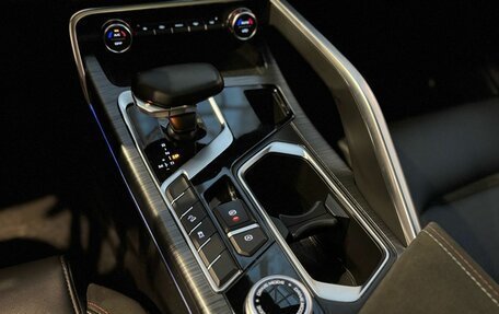 Geely Tugella FY11, 2022 год, 2 900 000 рублей, 26 фотография