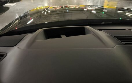 Land Rover Range Rover IV рестайлинг, 2025 год, 25 970 000 рублей, 17 фотография