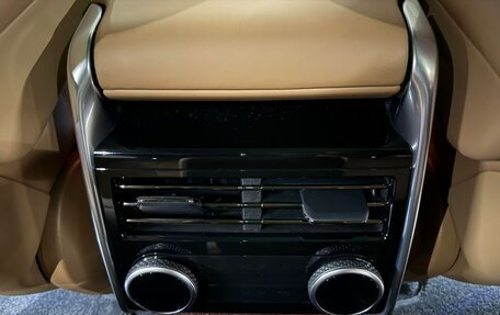 Land Rover Range Rover IV рестайлинг, 2025 год, 24 960 000 рублей, 28 фотография