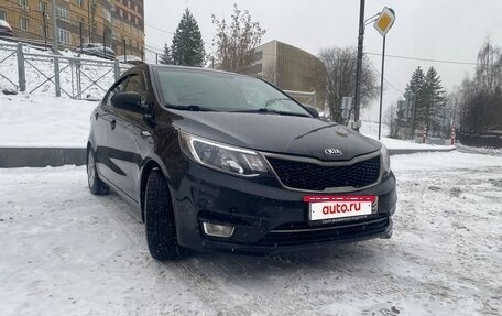 KIA Rio III рестайлинг, 2016 год, 915 000 рублей, 3 фотография